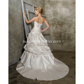 Einföld A-Line strapless dómkirkjan Train Satin Beading Two-Layers Wedding Dress